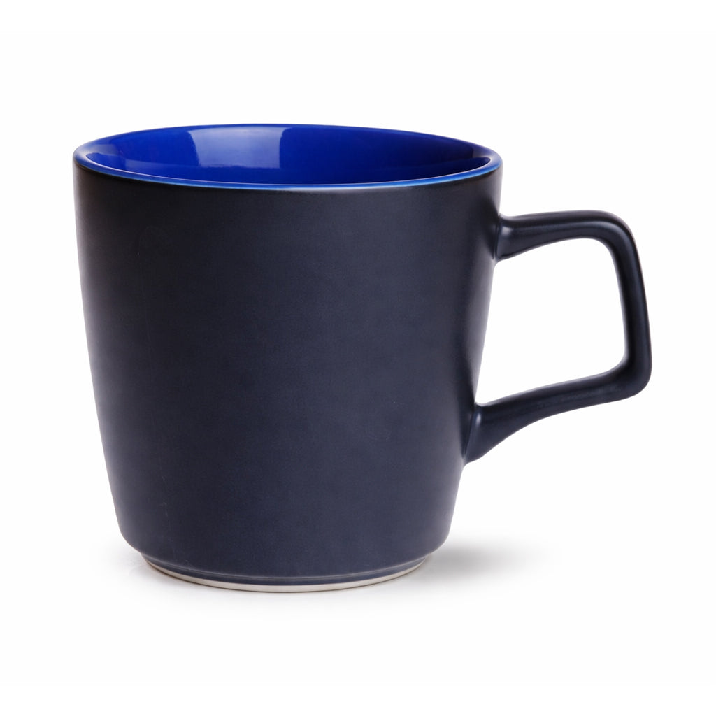 kleiner-Kaffeebecher-henkel-geschwungen-schwarz-matt-innen-blau-250ml_