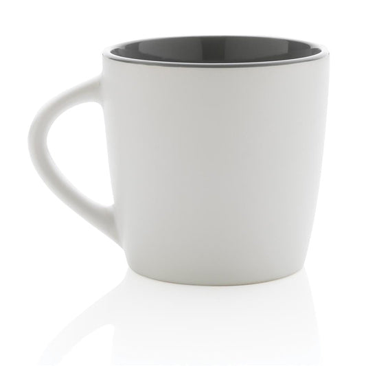 matter-Becher-Tasse-Keramik-aussen-weiss-matt-innen-dunkelgrau-bedrucken-lassen